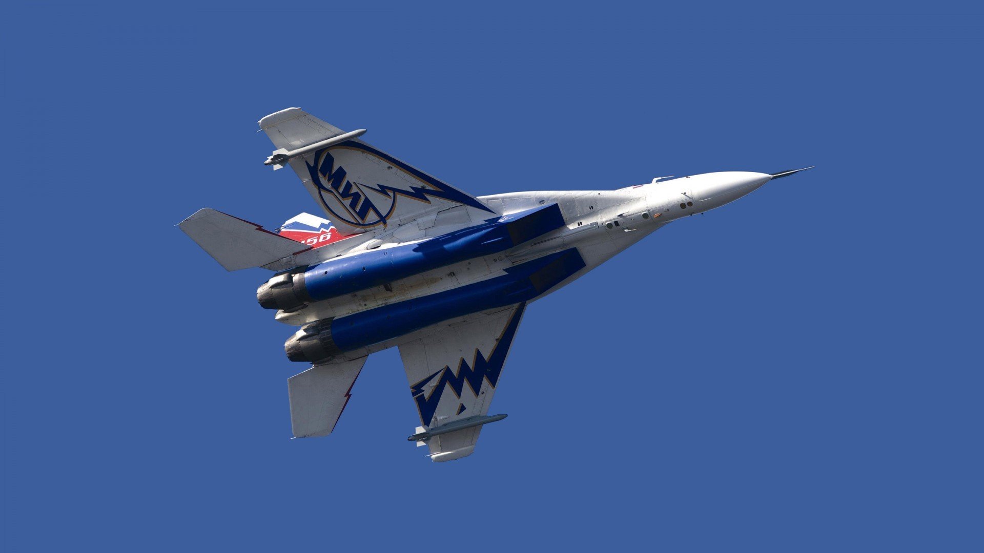 “沙滩赛场燃爆天府新区，沙滩手球和合球上演极限对决”