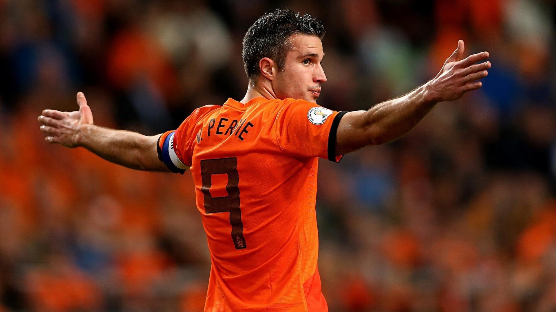 “青少年足球校园比赛覆盖面加大，普及全民体育”，2021年全国青少年校园足球比赛